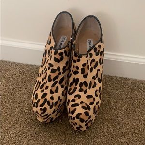 Leopard print pony hair booties